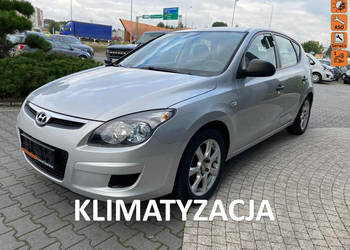 Hyundai i30 klimatyzacja, el. szyby, centralny zamek, hak, benzynka, manua…