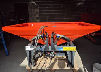 Rozsiewacz nawozów Rauch MDS 18.2 2024 rok – praktycznie NOWY