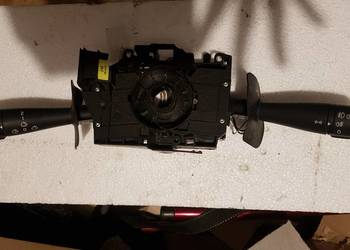 przełącznik zespolony światła wycieraczki clio 2 1.5 dci