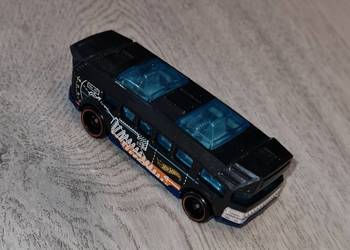 Autko samochód resorak Hot Wheels High