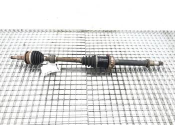 PÓŁOŚ PRAWY PRZÓD TOYOTA AVENSIS T27 2.0 126KM 09-18 PRZEGUB