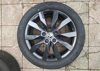 Oryginale felgi Skoda Crystal 17 cali opony zimowe Superb Octavia