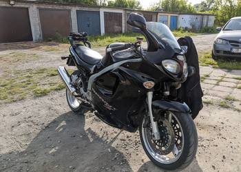 Triumph sprint st 955
