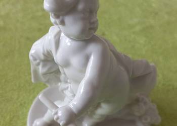 Figurka porcelanowa Putto,  Anton Bustelli Figurka porcelanowa Putto,  Anton Bustelli