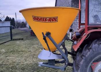 piaskarka , rozsiewacz 500l