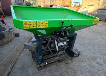 Rozsiewacz nawozu 600 kg