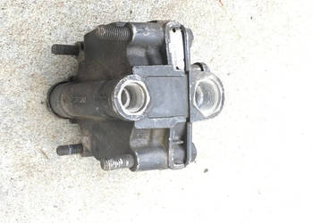 Zawór Wabco 9730113000 0044299444