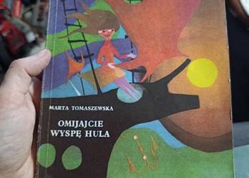 Omijajcie Wyspę Hula M. Tomaszewska