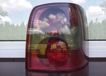 VW Passat B5 LIFT kombi Variant lampa tył tylna prawa wkład oprawka