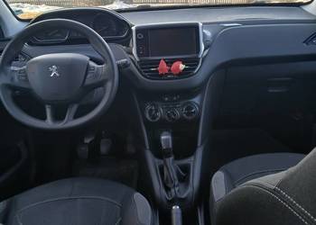 Sprzedam Deskę Konsola Peuegot 208 do regeneracji.