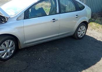 Drzwi lewe ford Focus MK2 polift Rok 2010 srebrne 0 3