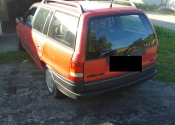 Opel Astra F 1.6 Kombi 1.6i benzyna hak