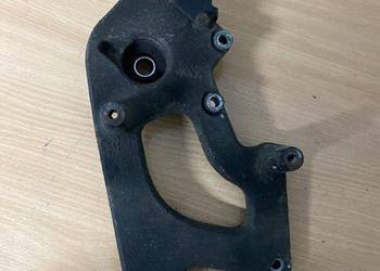 Piaggio Medley Uchwyt stelaz wydechu tłumik zawieszenie wahacz