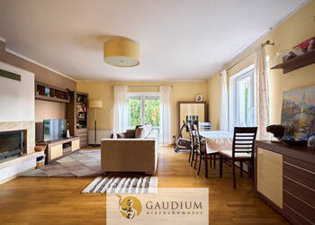 Kameralny dom w Rumi