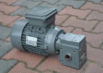 Motoreduktor kątowy 0.55kw. 206obr./min.. Firmy NORD!