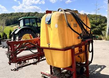 Opryskiwacz 1000l belka 15m