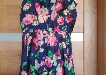 Sukienka letnia bez rękawków