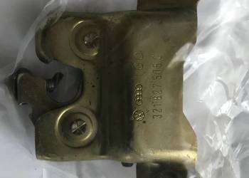 Zamek tylnej klapy VW JETTA A1 81r