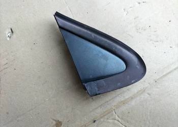 VW POLO MK4 9N 3D TRÓJKĄT PRAWY LUSTERKA ZAŚLEPKA PRAWA BŁOTNIKA