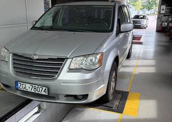 Chrysler grand Voyager 2010 2.8 crd 163 konie automat nowa skrzynia, ladny