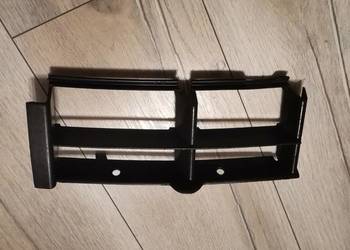 BMW 5 E39 LEWA KRATKA ATRAPA ZDERZAKA PRZÓD 51118235673.9