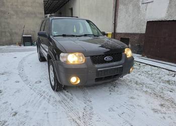 Ford Maverick 4x4, klima, hak