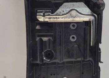 SEAT TARRACO PODSTAWKA AKUMULATORA 5QF915321C