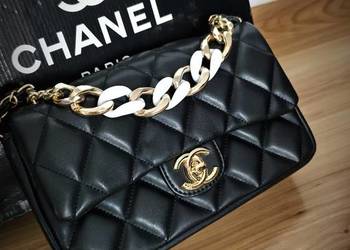 Torebka Chanel listonoszka pikowana czarna flapbag 2,55 cc