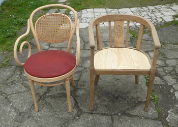 Stare krzesła-fotel gięte.