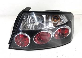 LAMPA PRAWY TYŁ PEUGEOT 407 Sedan/Limuzyna 04-11 ŚWIATŁO TYLNA, PRAWA