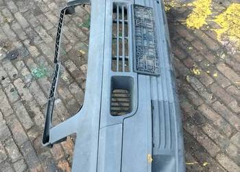 Zderzak przód przedni VW T5