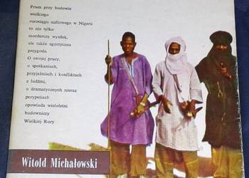 Tuaregowie i caterpillary - Witold Michałowski