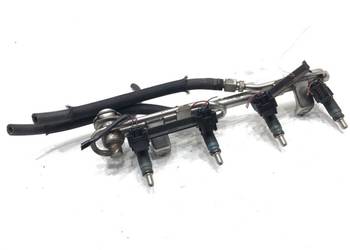 LISTWA WTRYSKOWA AUDI A4 B6 06B133551K 2.0 130KM