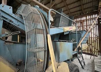 Kombajn ziemniaczany Anna z644