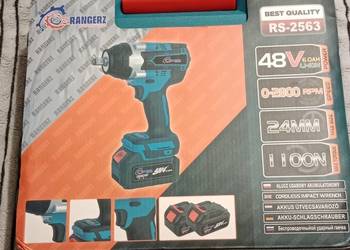 Klucz udarowy z akcesoriami