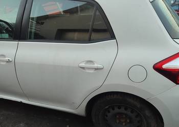 TOYOTA AURIS 1 LIFT 09-12 DRZWI PRZOD TYL PRAWE LEWE