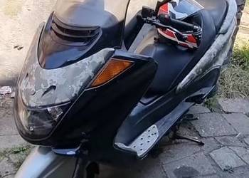 Yamaha majesty 250