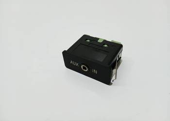 GNIAZDO AUX BMW E60 E61 LCI 6986791