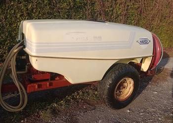 Opryskiwacz sadowniczy  Hardi Ilemo 1500l