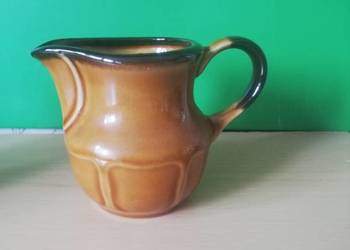 Porcelana z lat PR-elu.