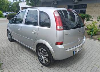 Opel Meriva 1,4 zadbany Zarejestrowany klimatyzacja Rodzinny samochód