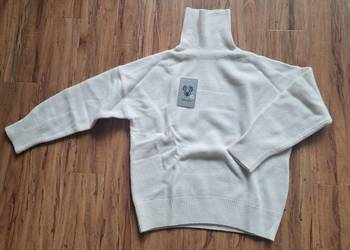 nowy damski golf rozmiar z metki XL ale to chyba M