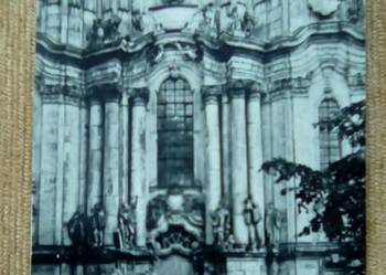 KRZESZÓW - PORTAL SANKTUARIUM MATKI BOŻEJ ŁASKAWEJ