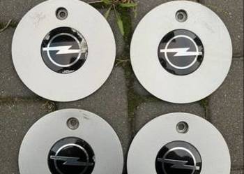 Oryginalne dekielki kapselki alufelg Opel GM Intra 90 538 592 ym/op