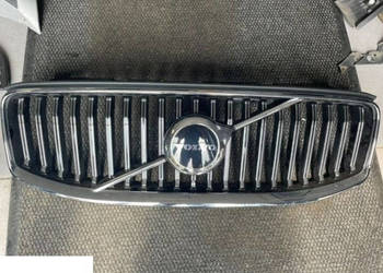 Volvo Xc60 II lift 21- atrapa grill przód
