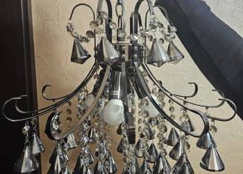 Sprzedam żyrandol do salonu