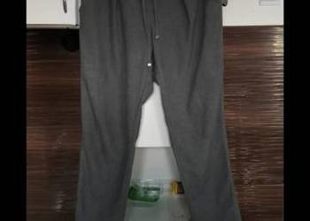 Spodnie damskie wiązane. Spodnie damskie wiązane.