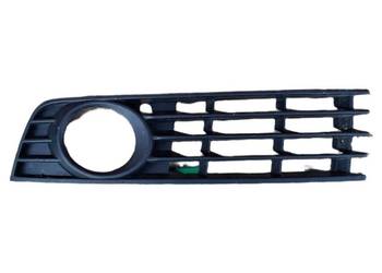 Kratka zderzaka lewa Audi A4 B6 B7 8E0807681 zaślepka przeciwmgłowa