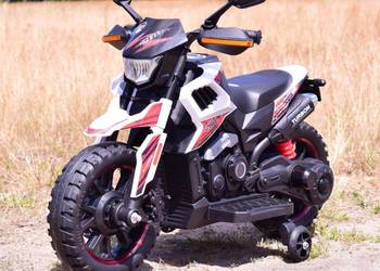 NAJNOWSZY PIERWSZY AKUMULATOROWY MOTOREK CROSSOWY DLS-09B