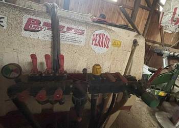 Sprzedam opryskiwacz bury 600l